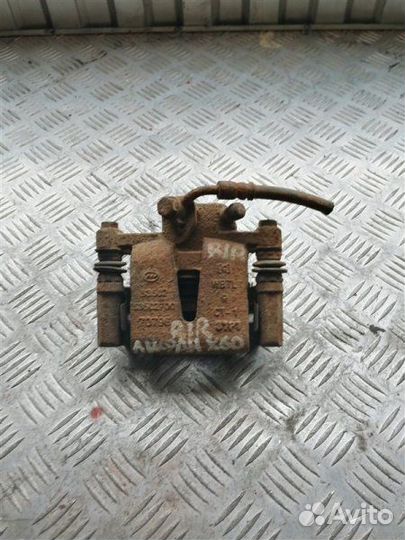 Суппорт тормозной задний правый Lifan X60 LFB479Q