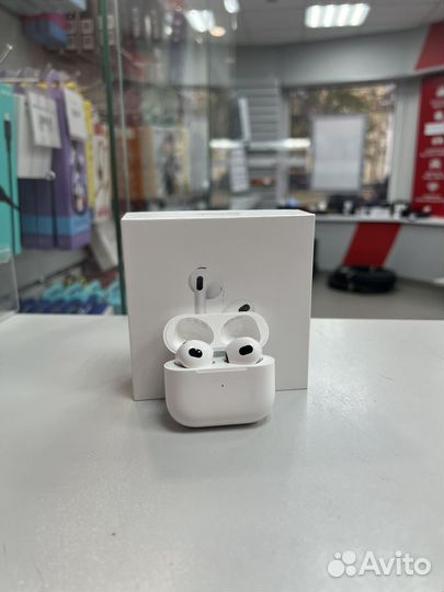 Беспроводные наушники AirPods 3