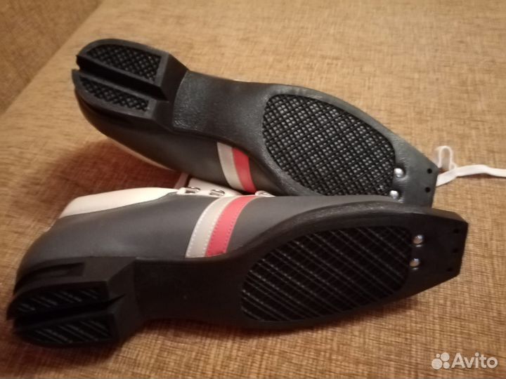 Новые лыжные ботинки Botas СССР р.26,5