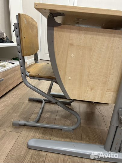 Растущая парта Деми со стулом