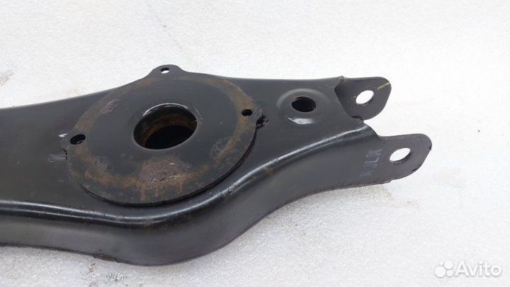 Рычаг подвески задний левый Kia Mohave HM D6EB