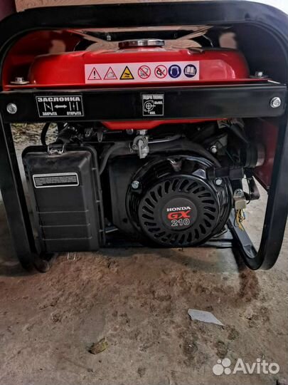 Бензиновый генератор новый