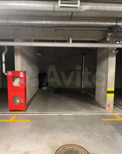 Машиноместо, 13 м²