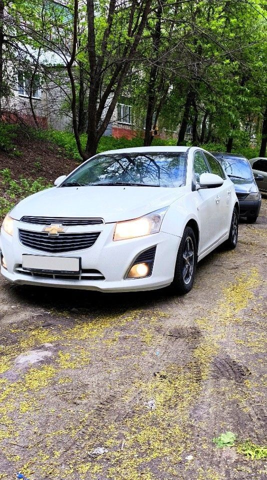 Chevrolet Cruze: фото владельца