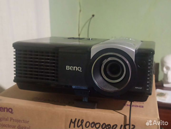 Проектор BenQ MP525P