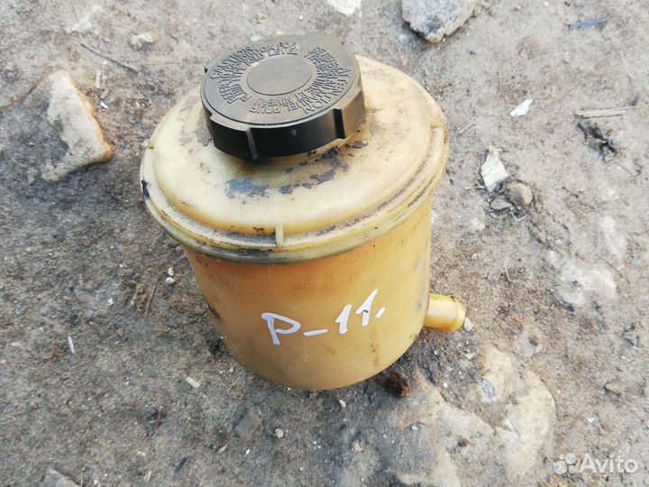 Бачок гур Ниссан Премьера Комфорт Р11