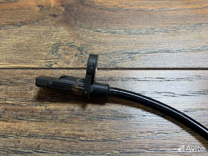 Mercedes Benz W166 M-Klasse (ML) Датчик ABS задний