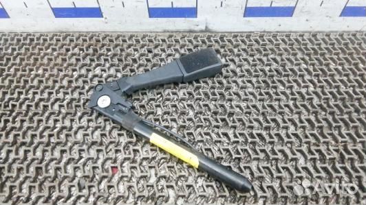 Защелка ремня безопасности opel zafira B (UML01NV0