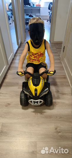 Детский квадроцикл на аккумуляторе