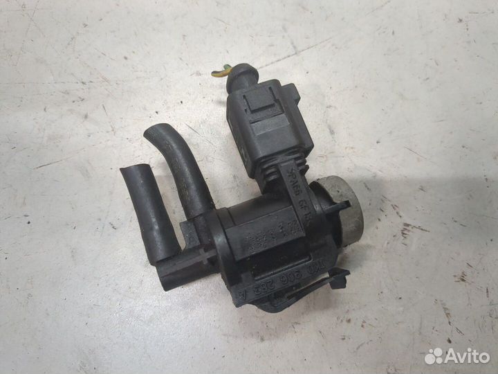 Клапан воздушный Skoda SuperB, 2008