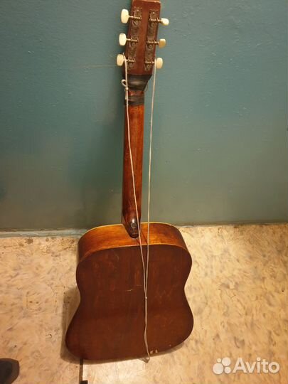 Гитара 6-ти чтрунная