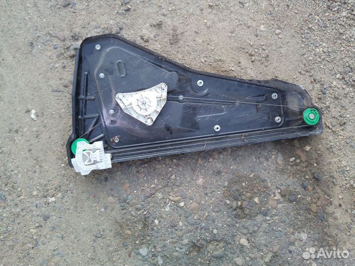 Стеклоподъемник land rove Discovery 3 задний левый
