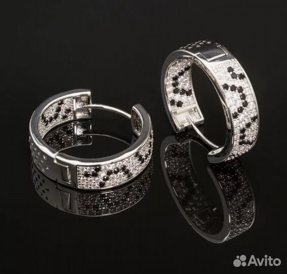 Серьги конго со Змеиным Принтом в двух цветах