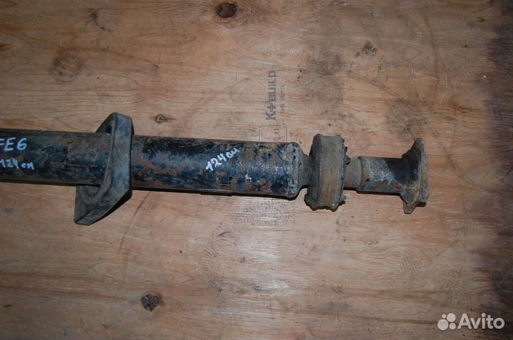 Вал кардaнный