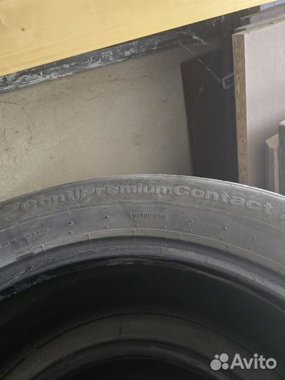 Continental ContiPremiumContact 2 215/55 R17 94V