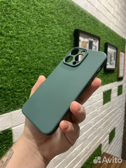 Топовые чехлы на iPhone 14 Pro Max