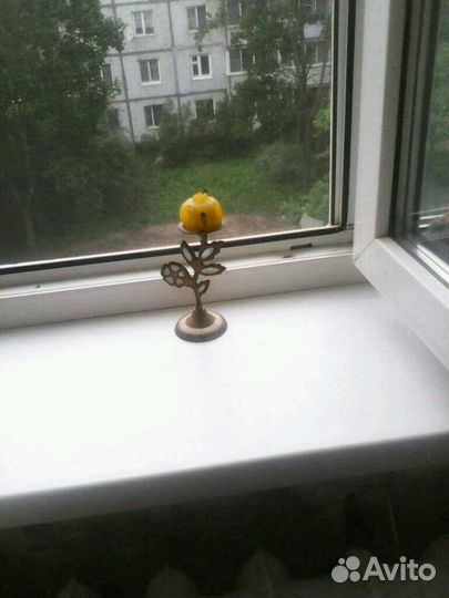 Свеча с подсвечником.аромосвечка