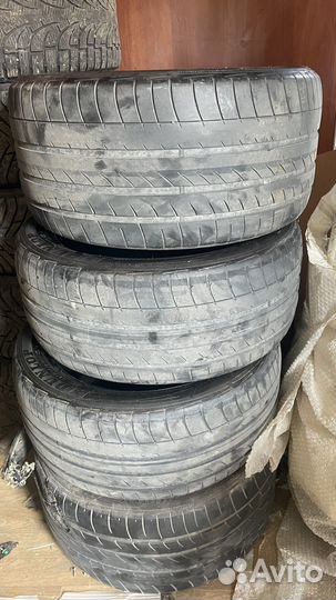 Dunlop SP Sport Maxx GT 10.5/40 R20