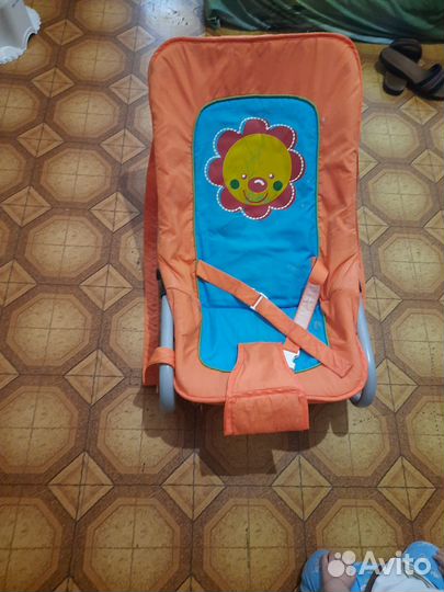 Шезлонг детский