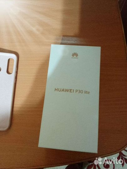 Телефон Huawei p 30 lite