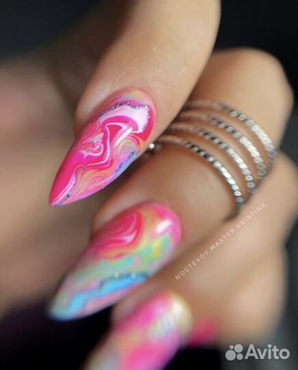 Маникюр педикюр