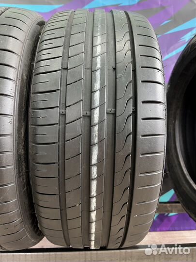 Minerva F205 235/45 R17