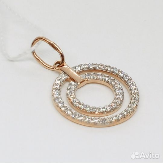 Золотая подвеска с фианитом