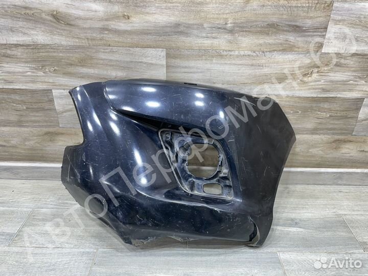 Бампер передний (донор) Toyota Hilux 8 (2015-2020)