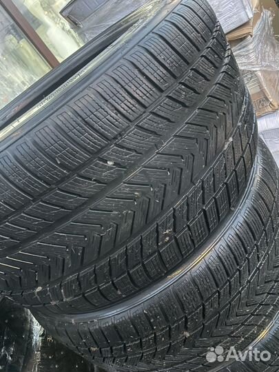 Gripmax SureGrip Pro Winter 285/35 R21 и 325/30 R21