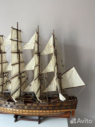 Модель парусного корабля парусник большой
