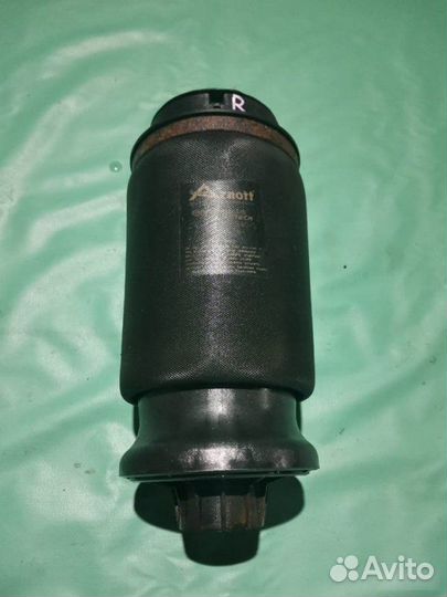 Пневмобалон задний Mercedes-Benz M W164