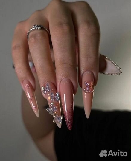 Маникюр/наращивание ногтей