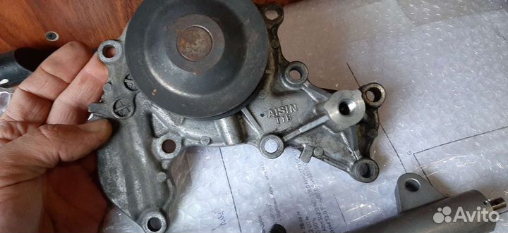 Помпа Опель фронтера B 3,2