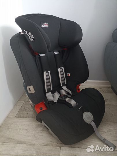 Детское автокресло britax romer 9-36 кг