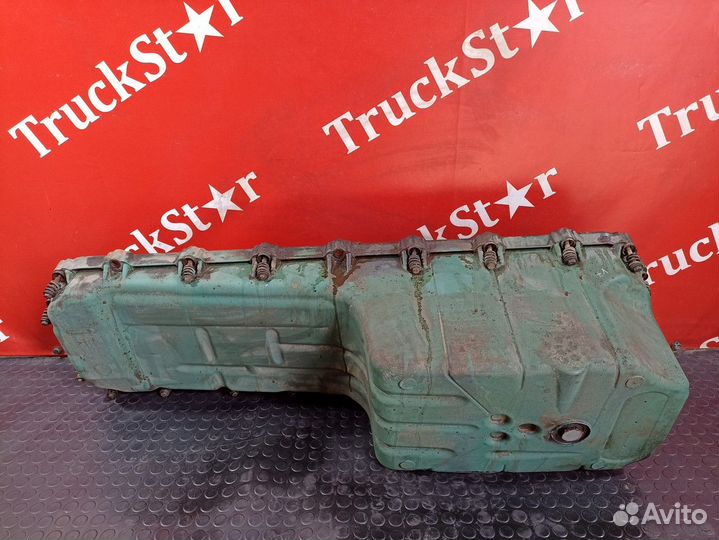 Поддон двигателя масляный