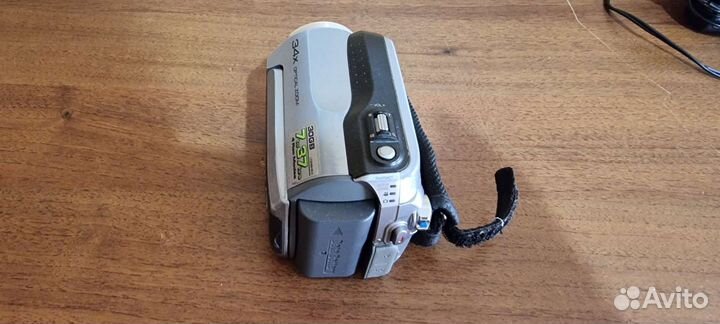 Видеокамера JVC Everio GZ-MG130