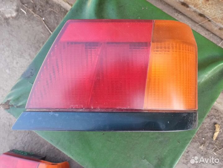 Фонарь правый Ваз 2115