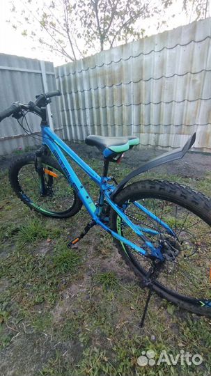 Велосипед Stels Navigator 400 MD 24 V010