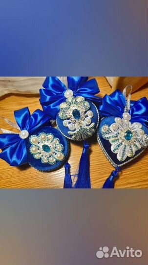 Елочные игрушки