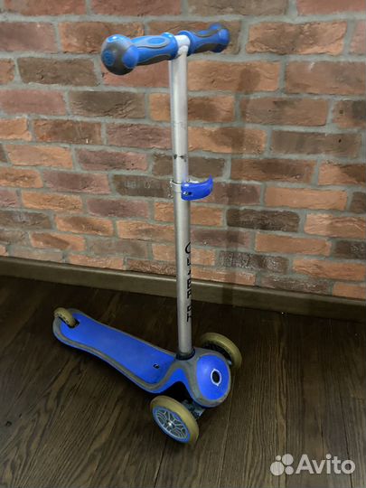 Самокат -трансформер glober