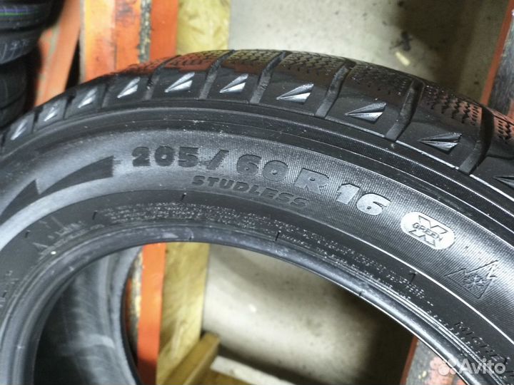 Michelin X-Ice 2 205/60 R16