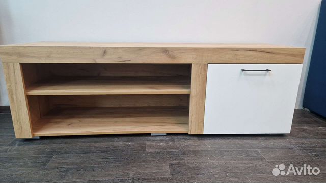 Тумба под телевизор новая