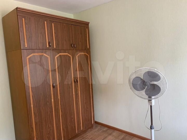 4-к. квартира, 79 м², 4/9 эт.