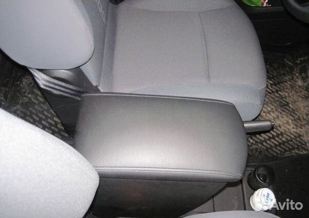 Подлокотник Citroen Berlingo 2 /Ситроен Берлинго 2
