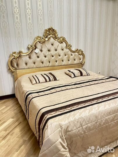 Итальянская кровать евро