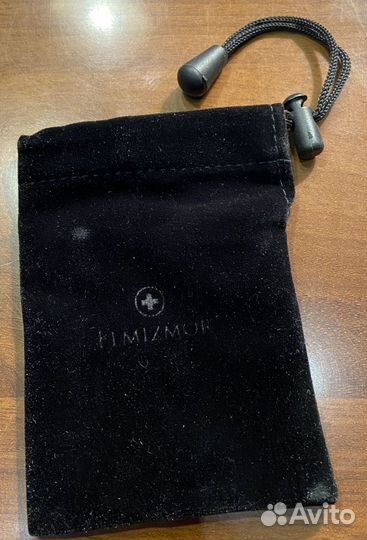 Батарейки CR2032 две штуки и подарок Ионный массаж