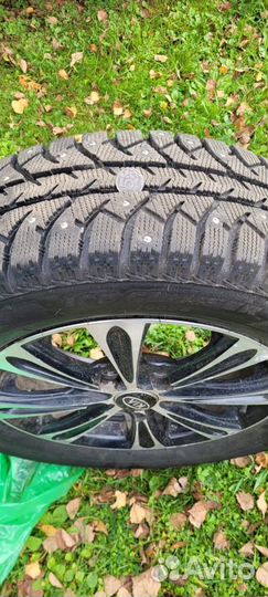 Bridgestone Ice Cruiser 7000S 195/65 R15 91T