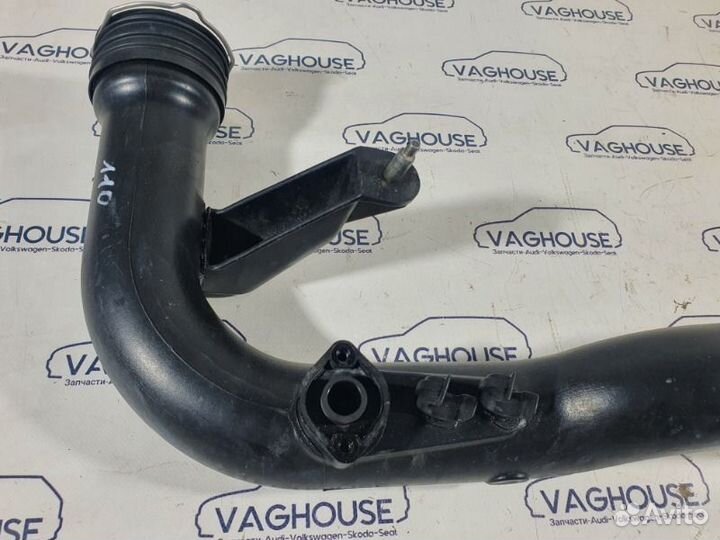 Патрубок интеркулера Volkswagen Passat B5 3B3 2.0