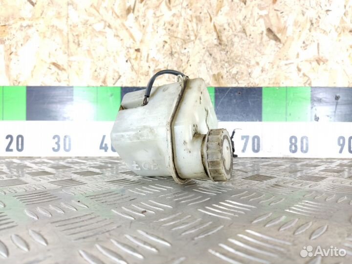 Бачок главного тормозного цилиндра Chery Tiggo 200