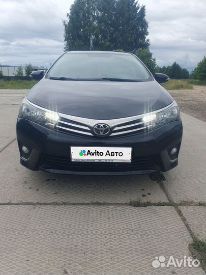 Toyota Corolla 1.8 CVT, 2014, 180 000 км